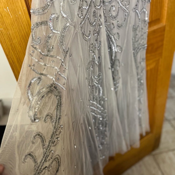 Elegant Silver Embellished Dress - Picture 5 of 10